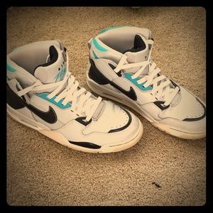 Nike Air Flights 11.5